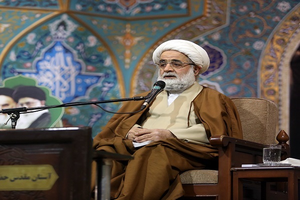 آیت‌الله محمدباقر تحریری،  سخنران حرم مطهر بانوی کرامت