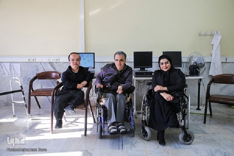 افراد معلول