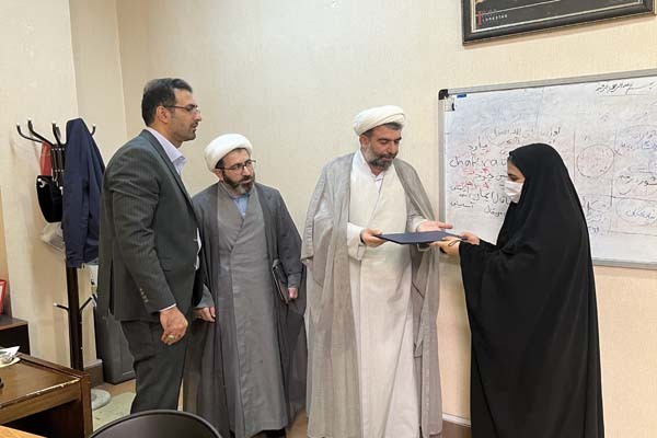 معارفه دبیر کانون دانشجویی «مناظره و فن بیان» جهاد دانشگاهی لرستان