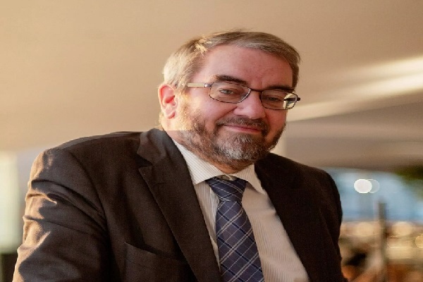 یاکو هامین آنتیلا؛ از ترجمه فنلاندی قرآن تا گیلگمش و شاهنامه