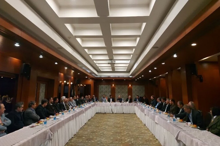 نشست جامعه هتلداران فارس