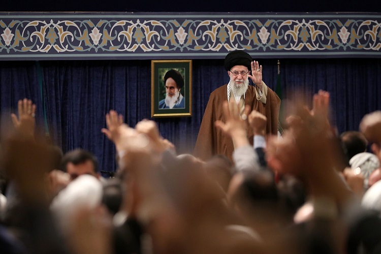 رهبر انقلاب اسلامی رهبر انقلاب اسلامی