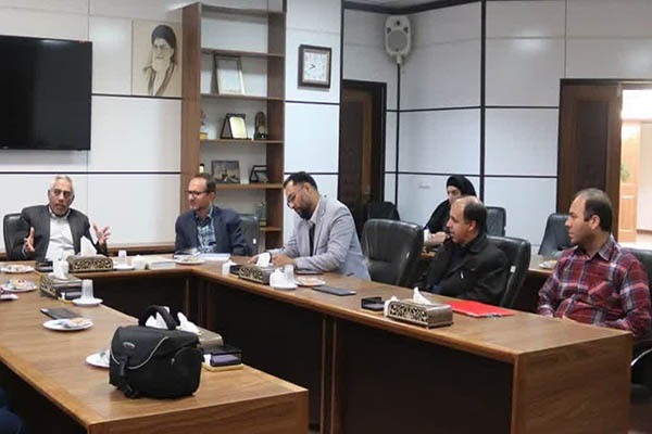 دیدار مدیر مرکز اسناد  کتابخانه ملی یزد با رئیس دانشگاه یزد