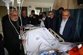 عیادت معاون پارلمانی رئیس‌جمهور از مجروحان حادثه تروریستی کرمان