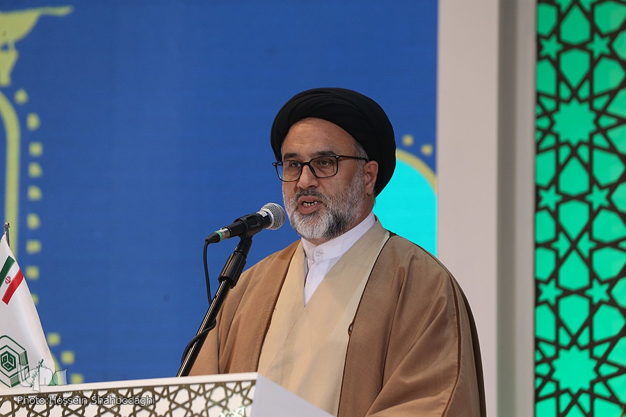حجت‌الاسلام والمسلمین سیدمحمد نقیب، رئیس دانشگاه علوم و معارف قرآن کریم 