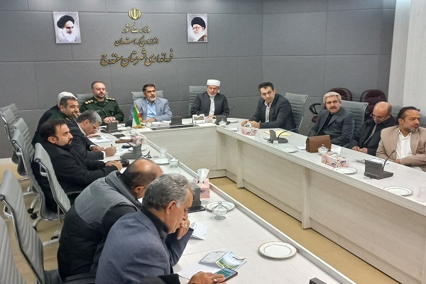 نشست هم‌اندیشی با متنفذان فرهنگی و اصناف و بازاریان سنندج