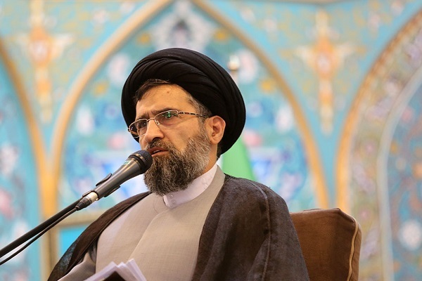 حجت‌الاسلام‌والمسلمین حسینی قمی، سخنران حرم بانوی کرامت