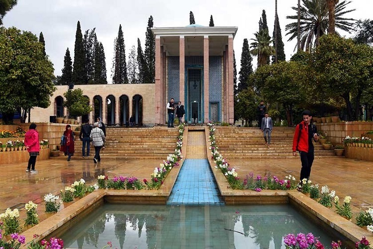 آرامگاه سعدی