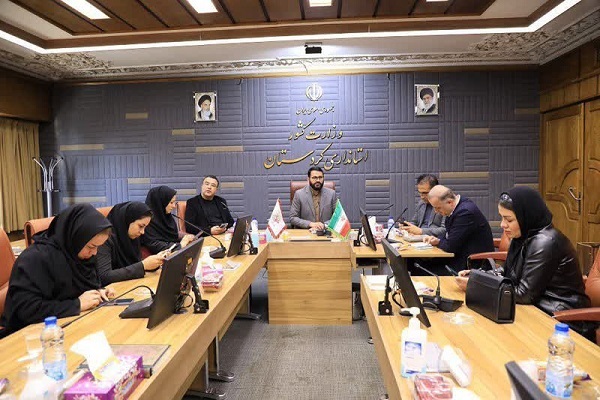نشست خبرنگاران با دستیار استاندار کردستان در امر مردمی سازی