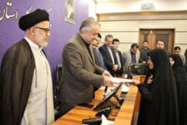 تجلیل از مادران و همسران شهدا دستگاه قضا در گلستان