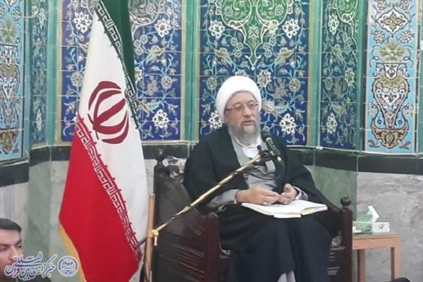 آیت الله صادق آملی لاریجانی،  رئیس تشخیص مصلحت نظام ،