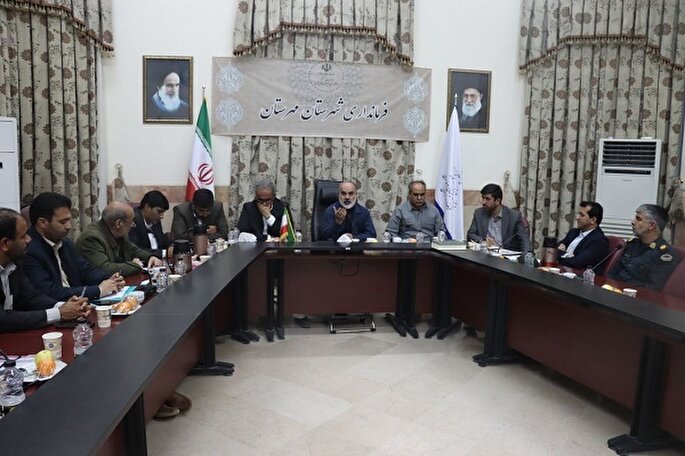 فرمانداران در تصمیم‌گیری‌ها و انجام امور مصمم باشند