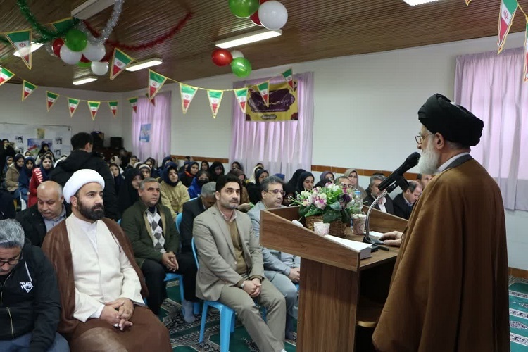 حجت الاسلام شمس الدین امام جمعه بندر انزلی