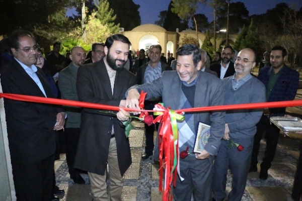 افتتاح شانزدهمین جشنواره تجسمی فجر در کرمان