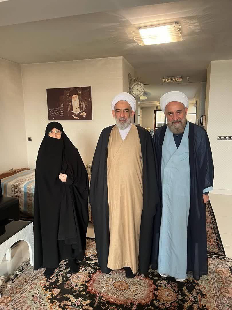 دیدار حجت‌الاسلام قمی، معاون ارتباطات بین‌الملل دفتر مقام معظم رهبری با زهرا مصطفوی