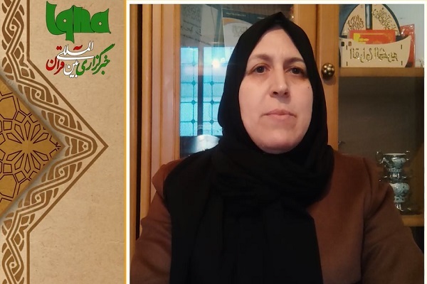 امام خمینی(ره) زن را مایه دوام پایه‌های انقلاب اسلامی می‌داند