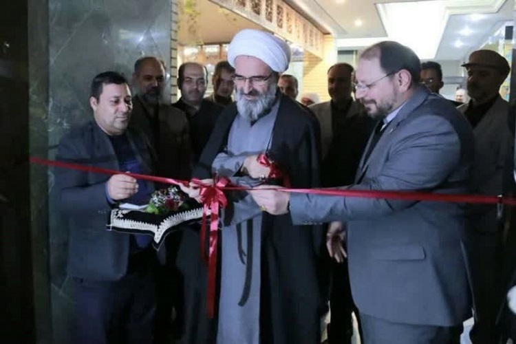 افتتاح نمایشگاه بین‌المللی عکس «مهر محرم» در سمنان با حضور حجت الاسلام مطیعی نماینده ولی فقیه