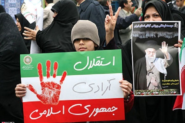 جشن ۴۵ سالگی انقلاب در سراسر استان کرمانشاه برگزار شد