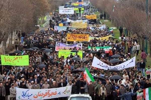 جشن ۴۵ سالگی انقلاب در سراسر استان کرمانشاه برگزار شد
