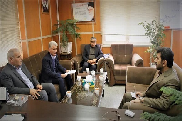 نشست مدیرکل تامین اجتماعی کردستان با مدیرکل کمیته اماداد