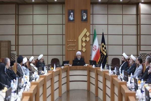 علی عباسی، رئیس جامعه المصطفی العالمیه