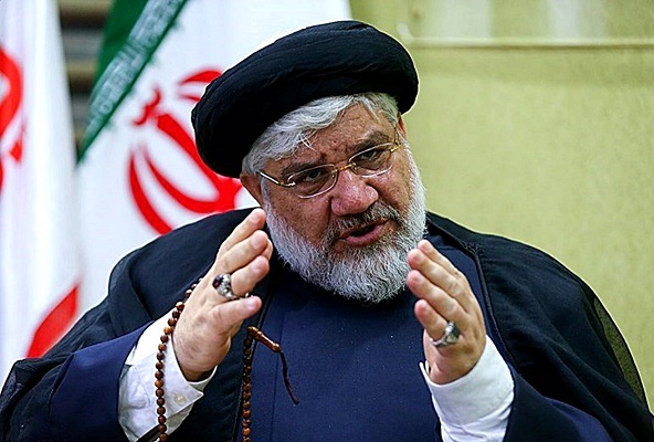 عرصه شعر آیینی ساحت «هر چه می خواهد دل تنگت بگو» نیست