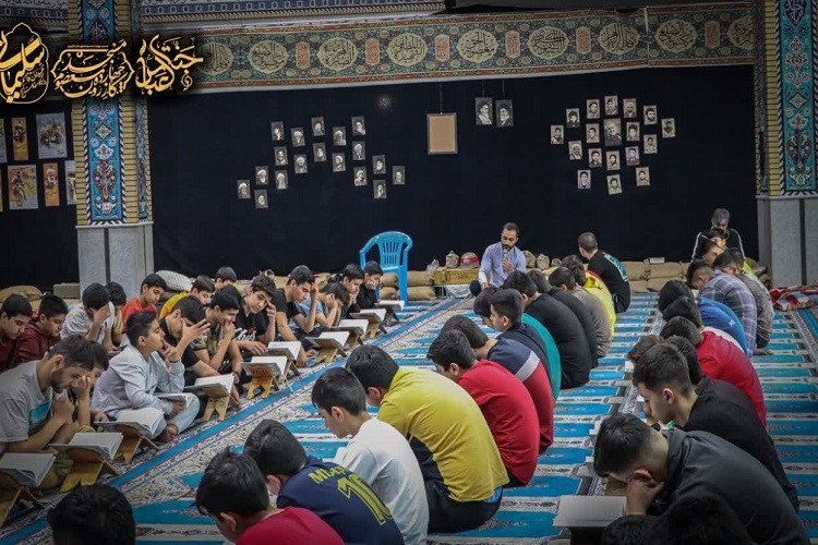 اعتکاف دانش آموزی