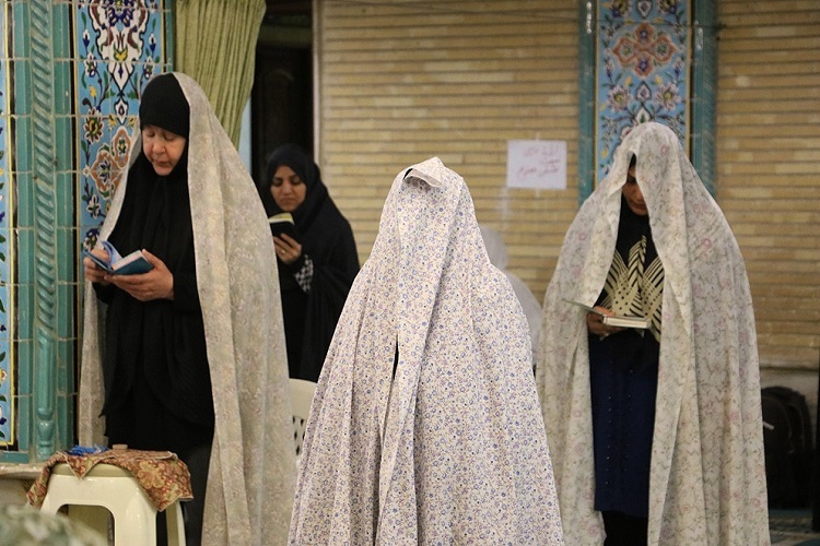اعتکاف بانوان