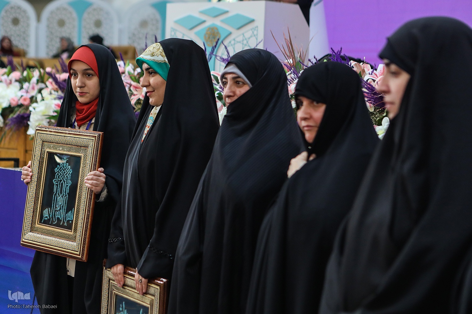 تجلیل از بانوان قرآنی در سومین محفل «خیرات حسان»