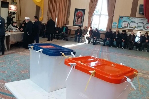 حجت‌الاسلام سیدابوالقاسم موسوی، رییس دفتر نظاررت و بازرسی انتخابات آذربایجان‌غربی