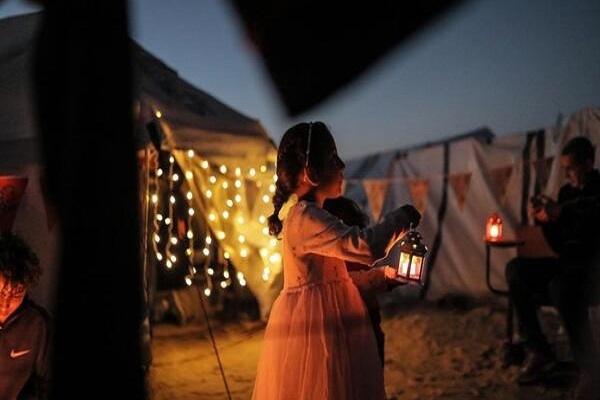 استقبال آوارگان فلسطینی از ماه رمضان + عکس