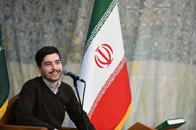 «مهدی برنده» رتبه سوم مسابقات قرآنی مدهامتان را کسب کرد