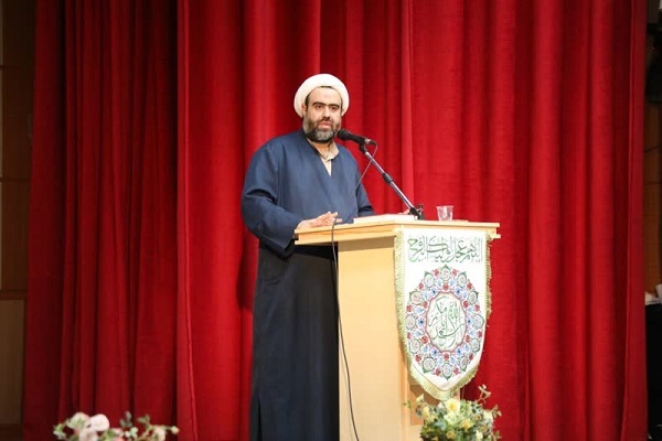 حجت‌الاسلام والمسلمین امید محلاتی معاون راهبردی بنیاد هدایت