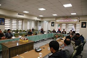 نشست «آسیب‌شناسی انتخابات در لرستان» برگزار شد