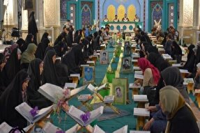 فیلم | مراسم قرآئت قرآن در مصلای اردبیل