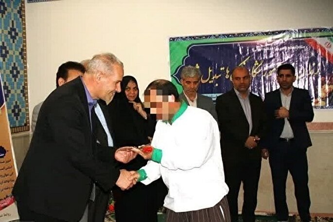 ۲۲ زندانی ایلامی در آستانه سال نو آزاد شدند