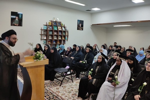جشن فارغ‌التحصیلی دانشجویان غیرایرانی دانشگاه علوم پزشکی شیراز برگزار شد