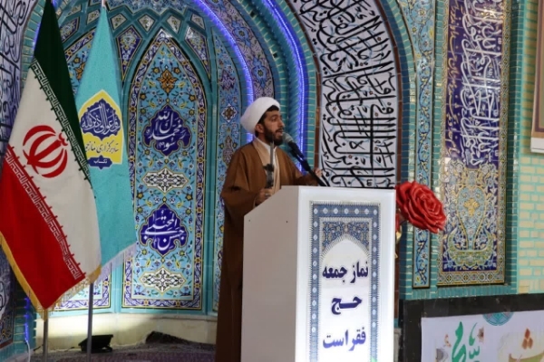 حجت الاسلام مصطفی کوهی امام جمعه تکاب