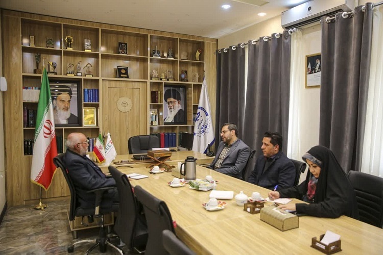 دیدار مسئول نمایندگی آستان قدس رضوی در فارس با رئیس جهاددانشگاهی،‌ شیراز