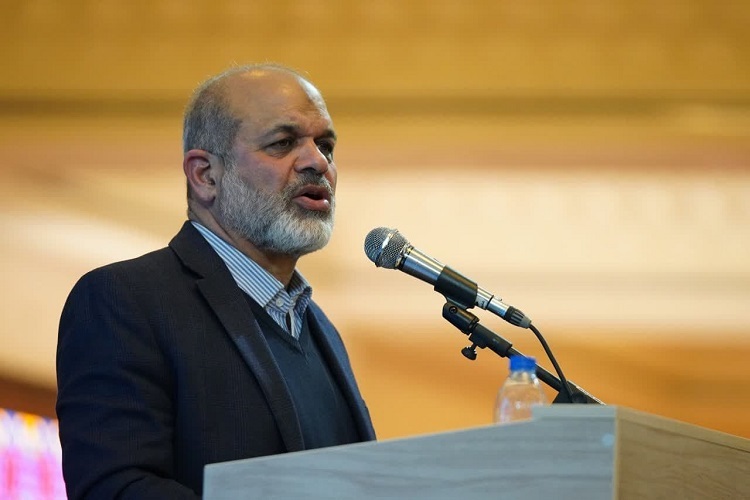 احمد وحیدی، وزیر کشور
