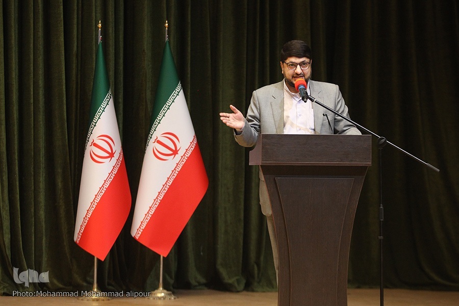 سیدعدنان موسوی