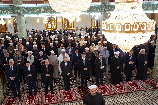 حضور بشار اسد در نماز عید فطر دمشق + عکس 