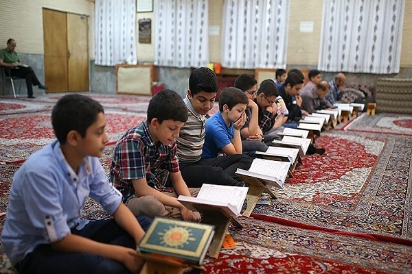 جلسه حفظ تخصصی قرآن حسین دارزین