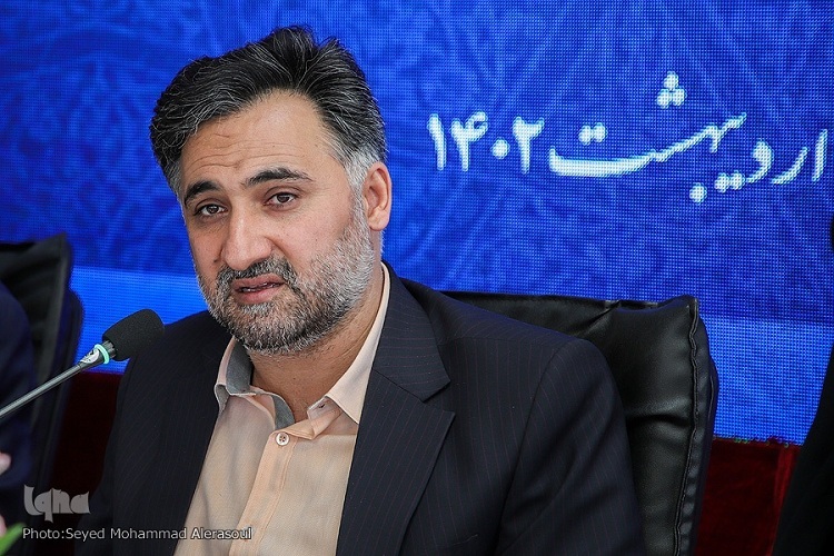 روح‌الله دهقانی فیروزآبادی، معاون علمی، فناوری و اقتصاد دانش‌بنیان رئیس جمهور