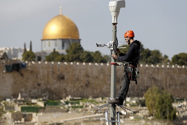 «گرگ سرخ» صهیونیست‌ها در تعقیب فلسطینی‌ها