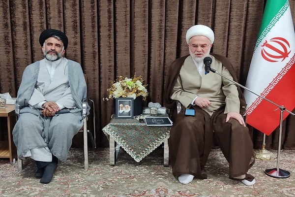 نشست هماهنگی و سیاستگذاری برنامه‌های دهه کرامت
