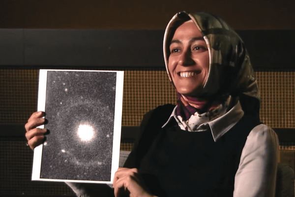 نگاهی به زندگی زن مسلمانی که کاشف یک کهکشان شد