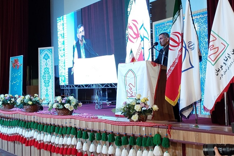 همایش «نماز، عفاف و حجاب» دانش‌آموزان، شیراز