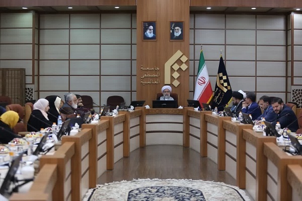 علی عباسی و استادان پاکستانی علوم پزشکی امامیه
