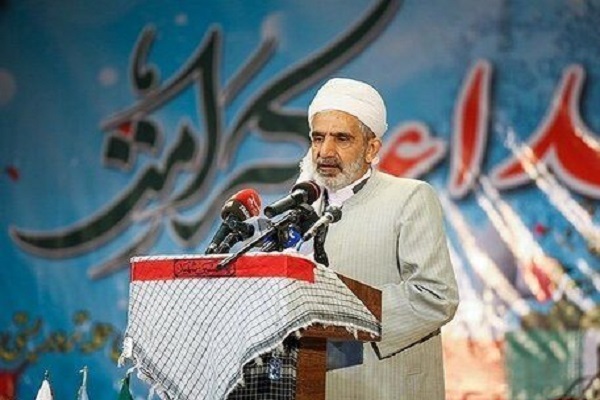 فایق رستمی، امام جمعه سنندج